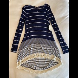 NWT Altar’d State hi-low tunic